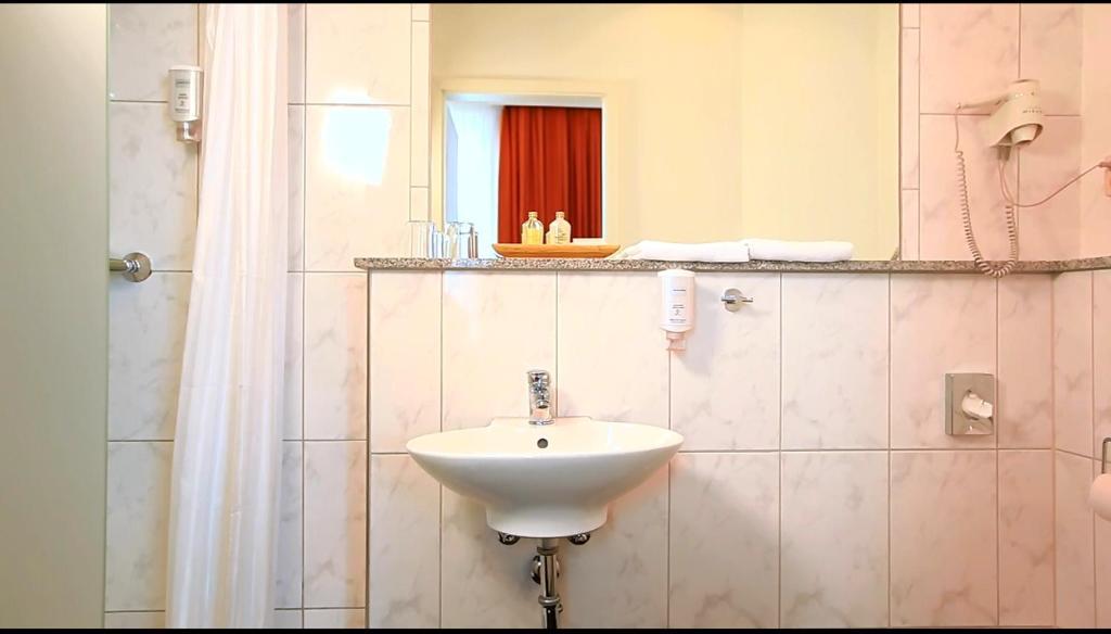 Hotel Royal Елмсхорн Стая снимка